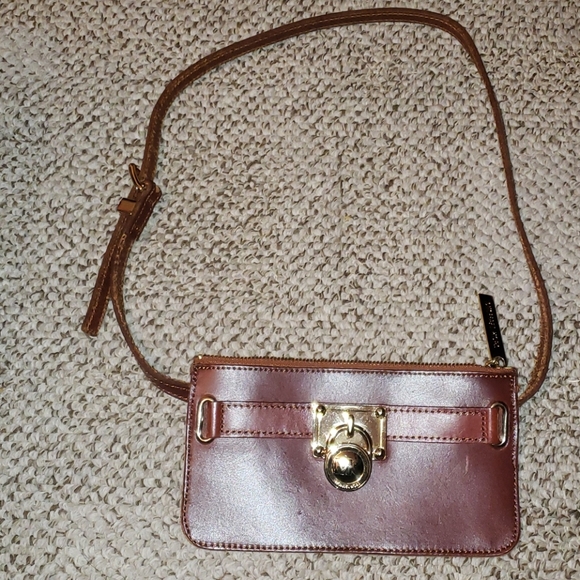 MICHAEL KORS REAL GENUINE LEATHER BELT BAG EUC - Picture 1 of 11